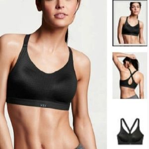 Victoria Secret Lightweight Sports Bra